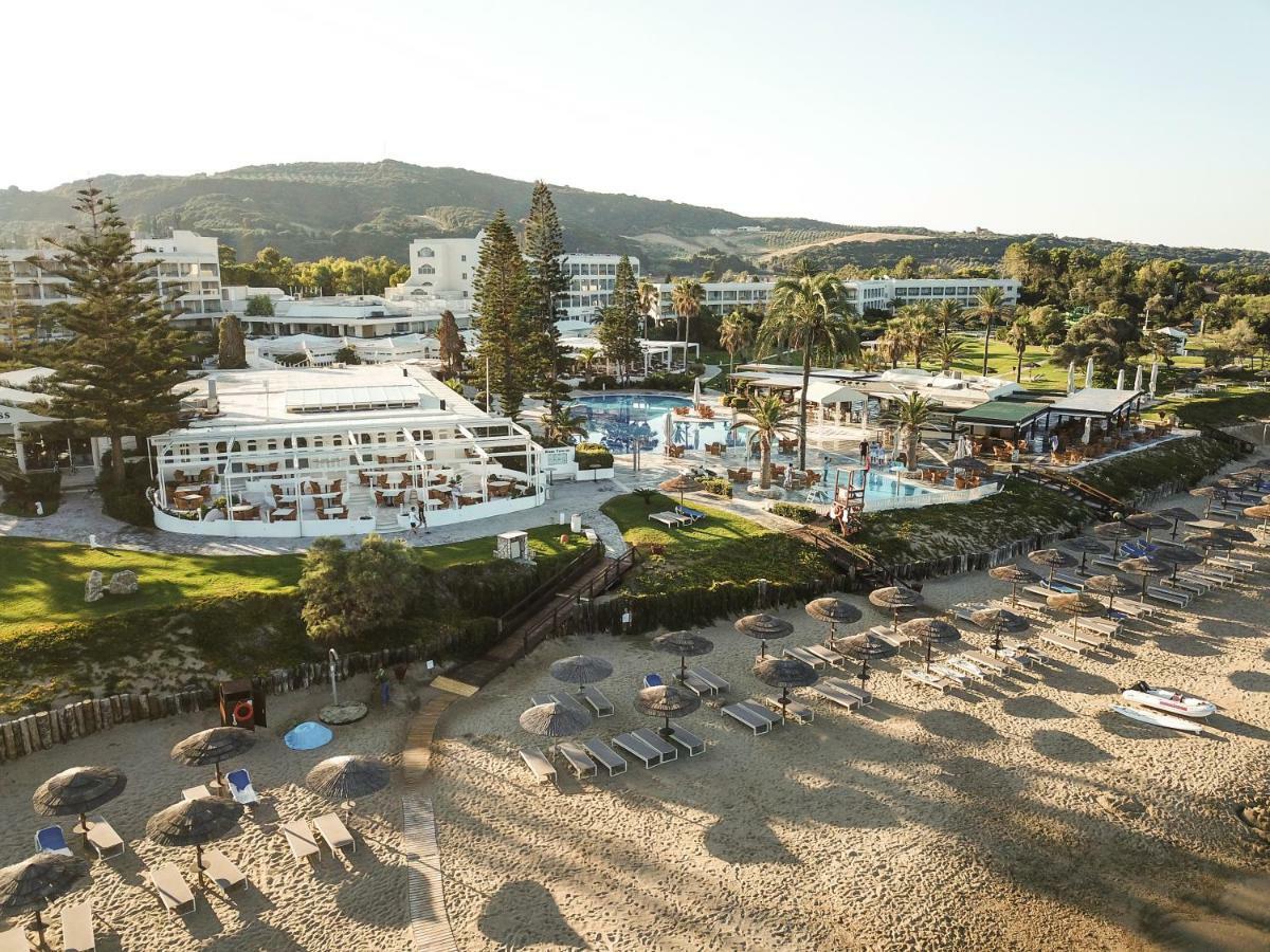Robinson Kyllini Beach Kastro-Kyllini Bagian luar foto